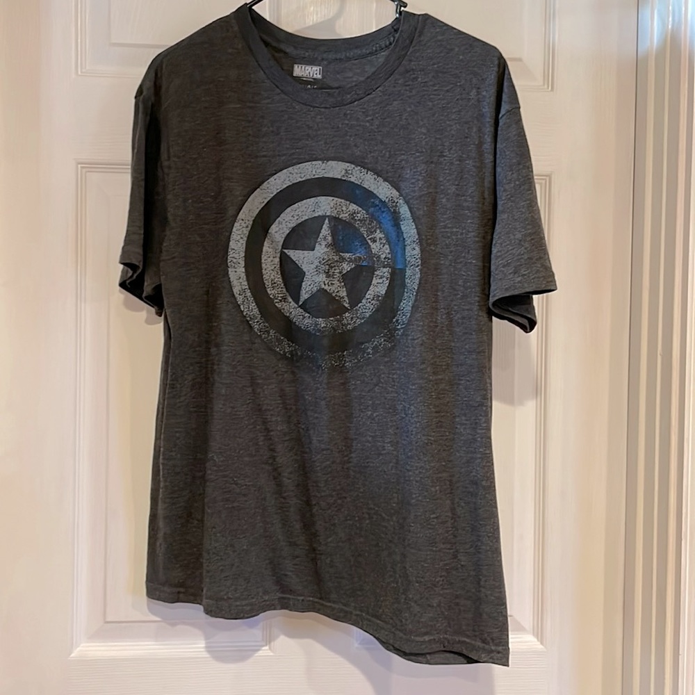 Disney Marvel Captain America shirt